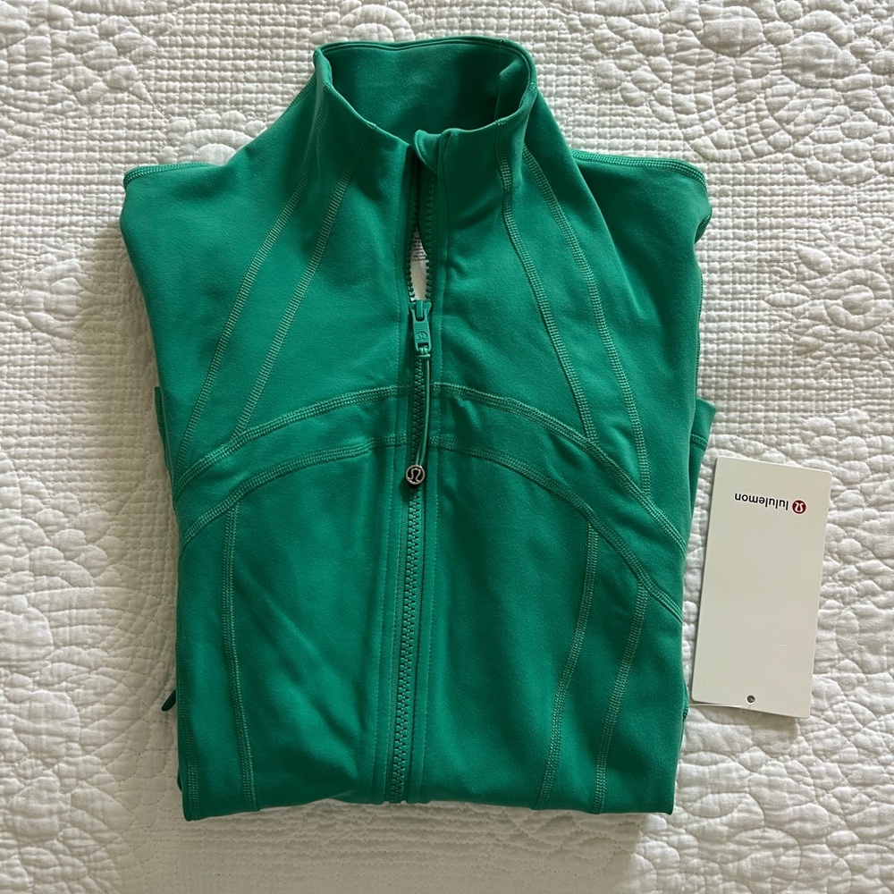 NWT Lululemon Define Jacket - Maldives Green - Size 4